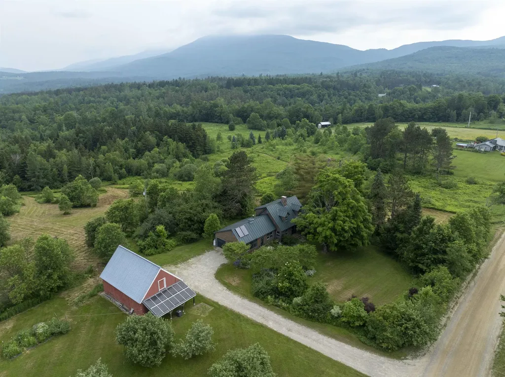 376 Grimes Road Lincoln VT 05443