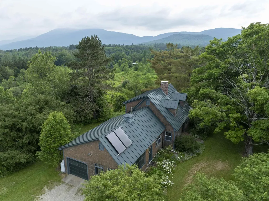 376 Grimes Road Lincoln VT 05443