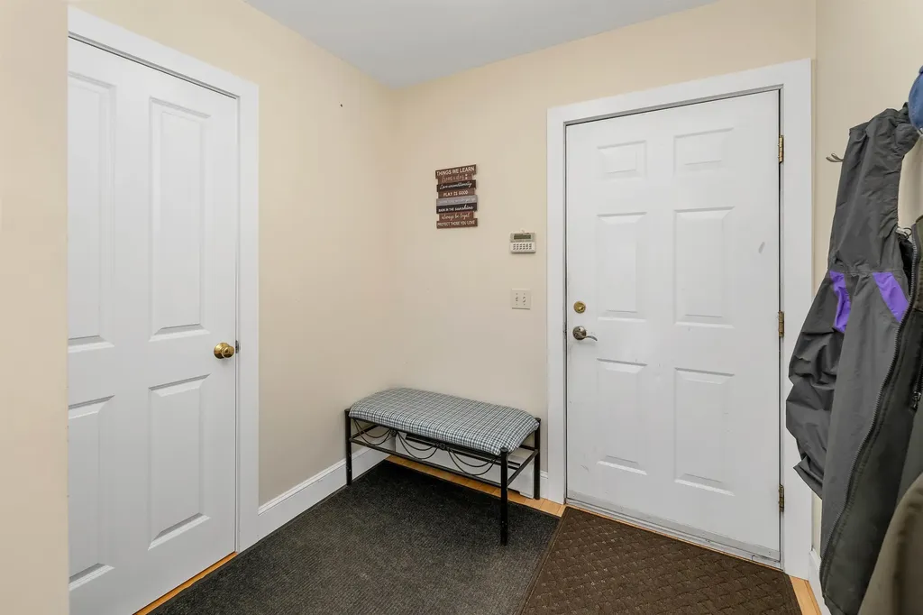 4 Fieldstone Drive Sunapee NH 03782