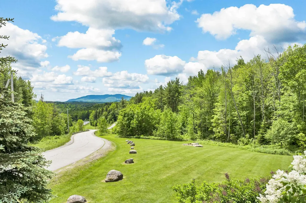4 Fieldstone Drive Sunapee NH 03782