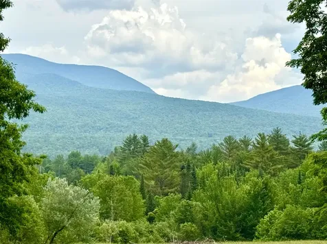 5 Mcgary Hill Road Lancaster NH 03584