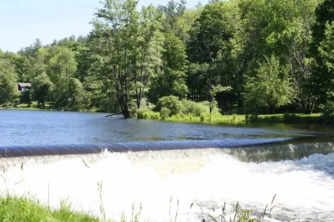 23 Hemenway Road Ludlow VT 05149
