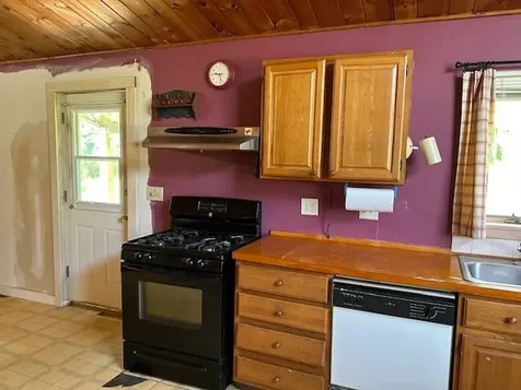 23 Hemenway Road Ludlow VT 05149