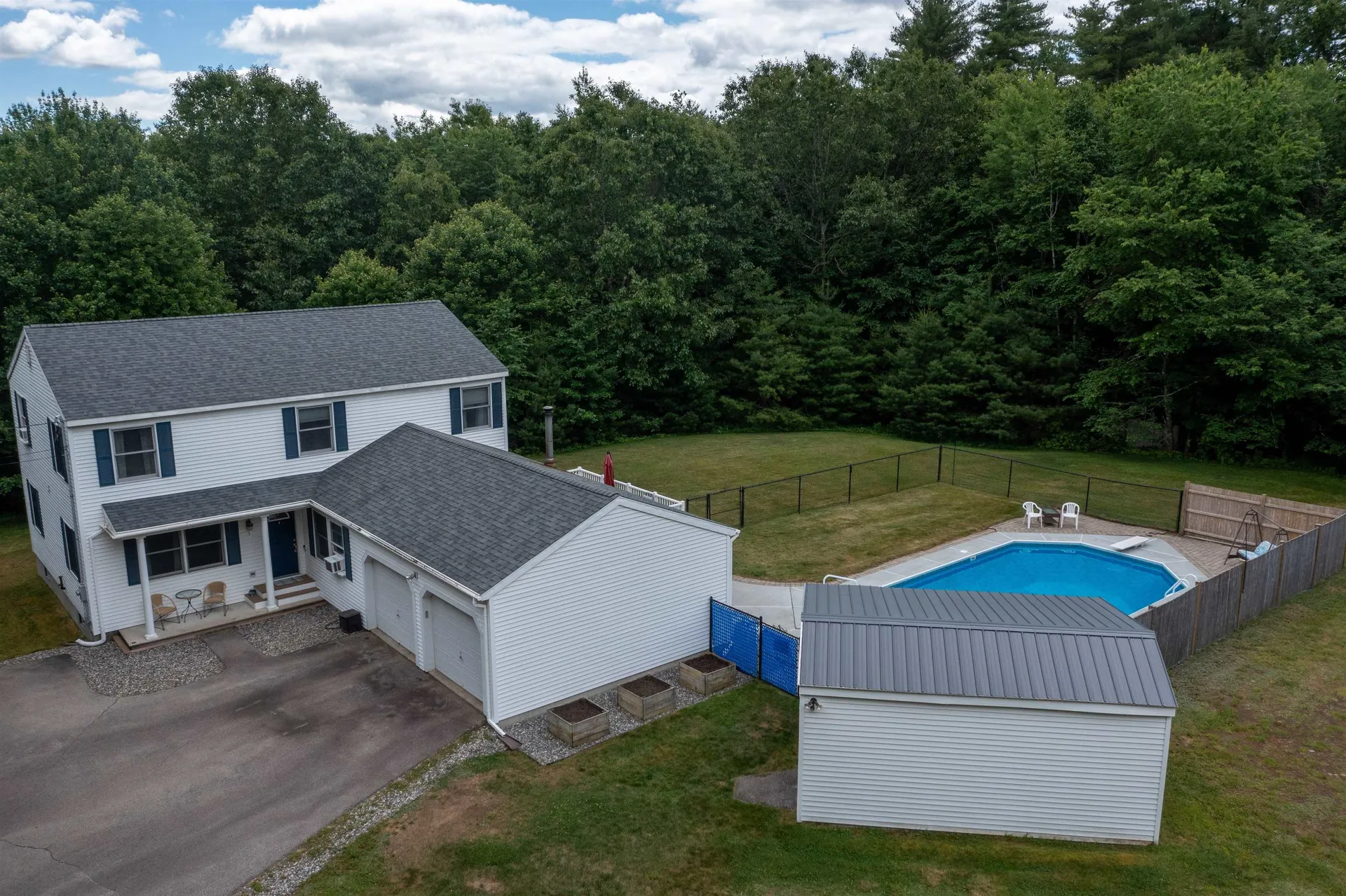 5 Reinfuss Lane Kingston NH 03848