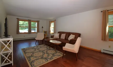 5 Reinfuss Lane Kingston NH 03848