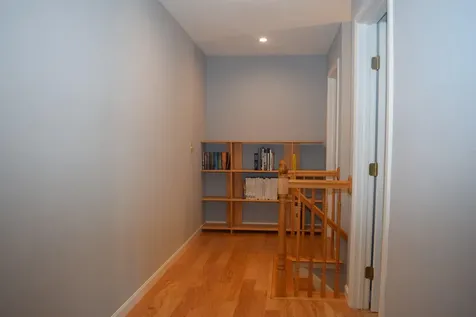5 Reinfuss Lane Kingston NH 03848