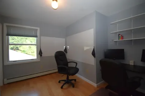 5 Reinfuss Lane Kingston NH 03848