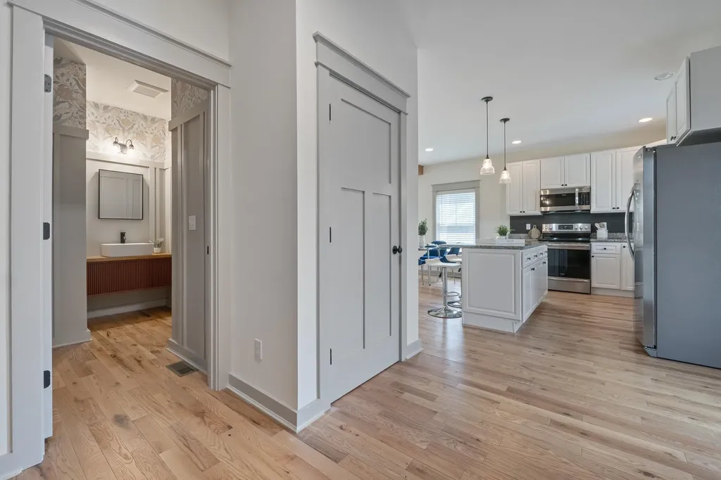 16 Eisenhower Drive Rochester NH 03867