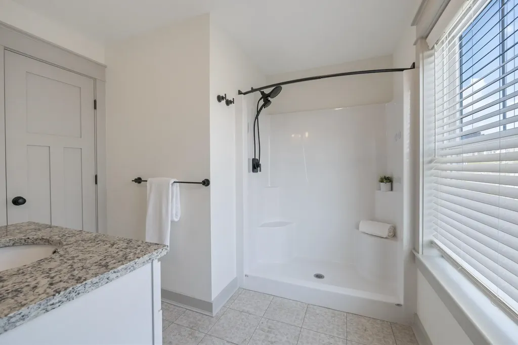 16 Eisenhower Drive Rochester NH 03867
