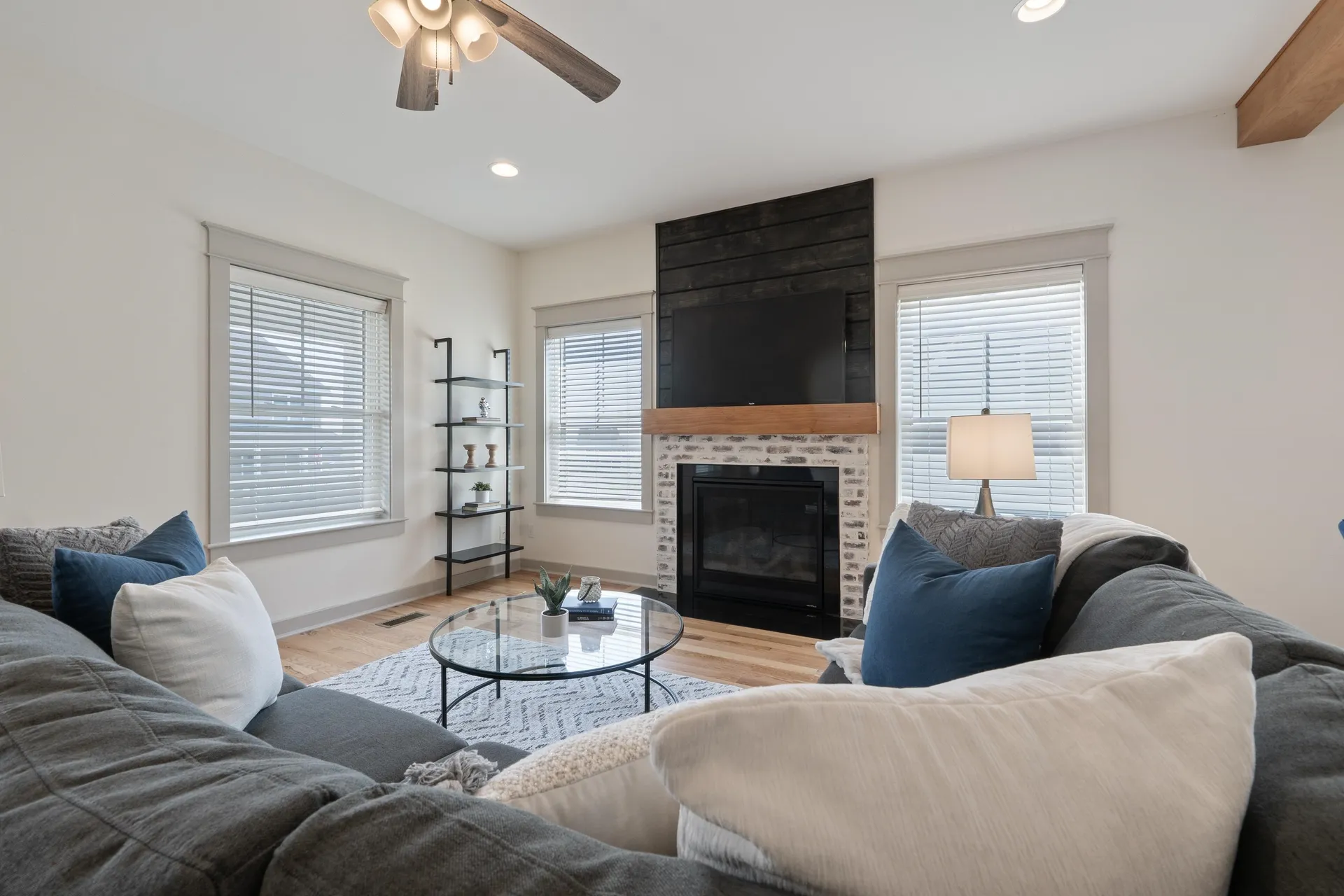 16 Eisenhower Drive Rochester NH 03867