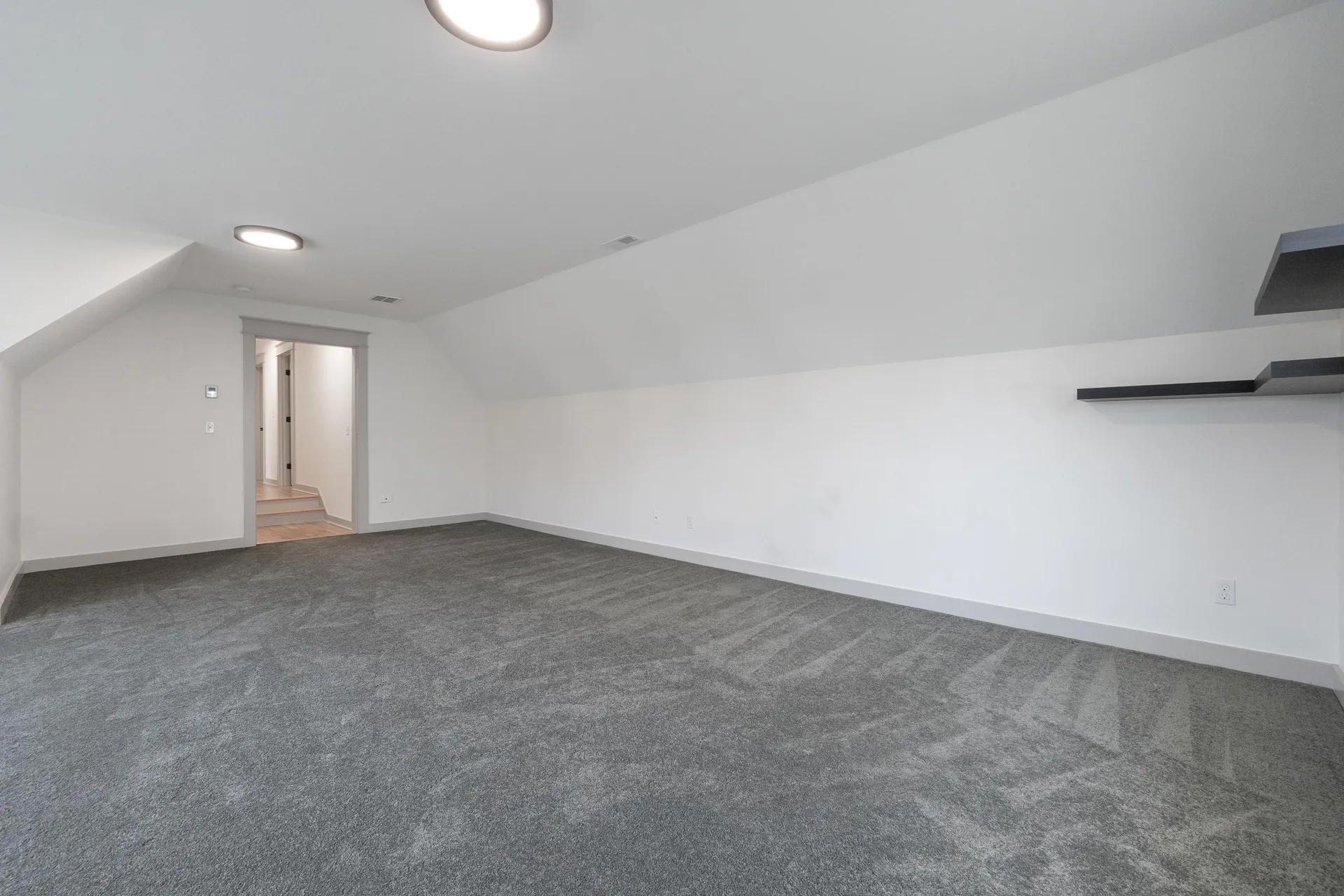 16 Eisenhower Drive Rochester NH 03867