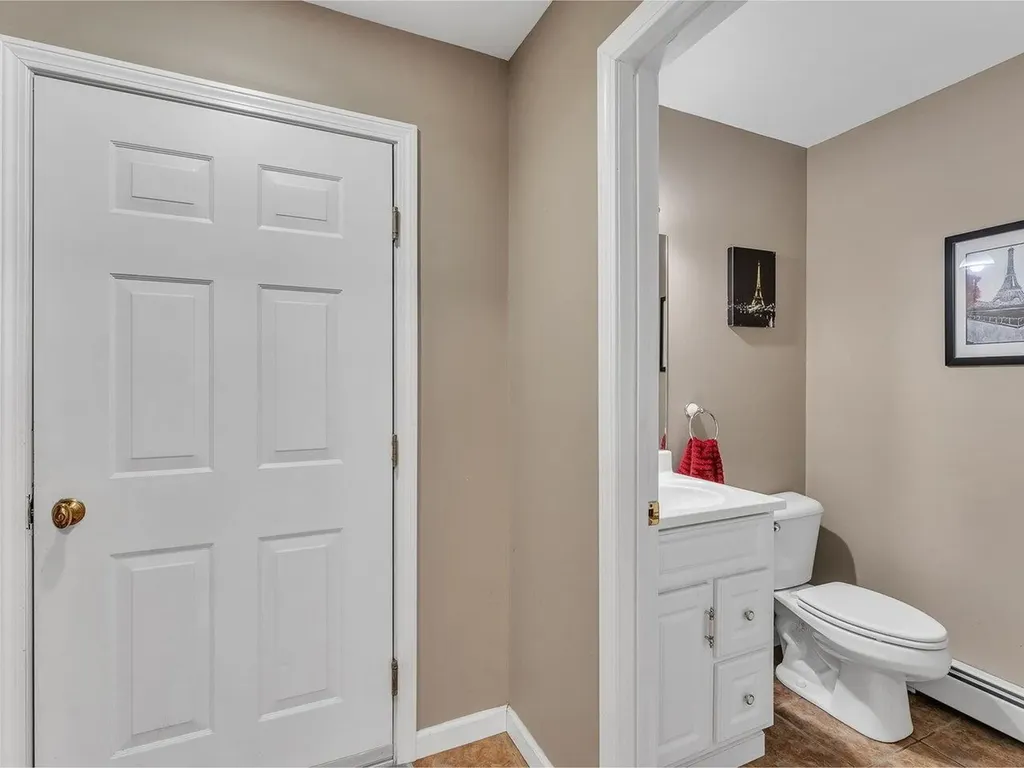 175 Church Road Colchester VT 05446