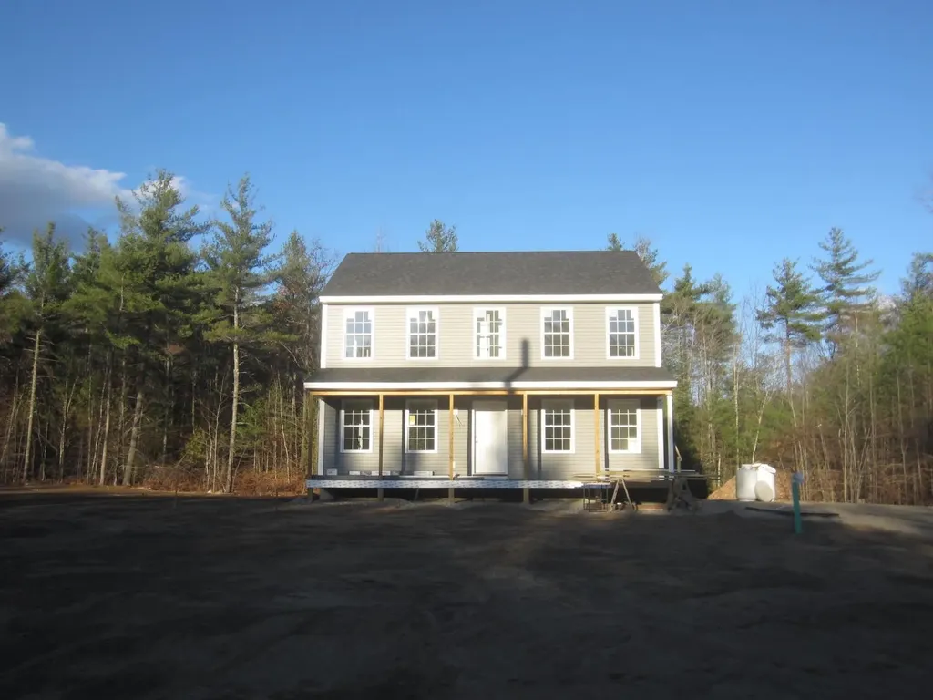 8 Wellington Court Ossipee NH 03864
