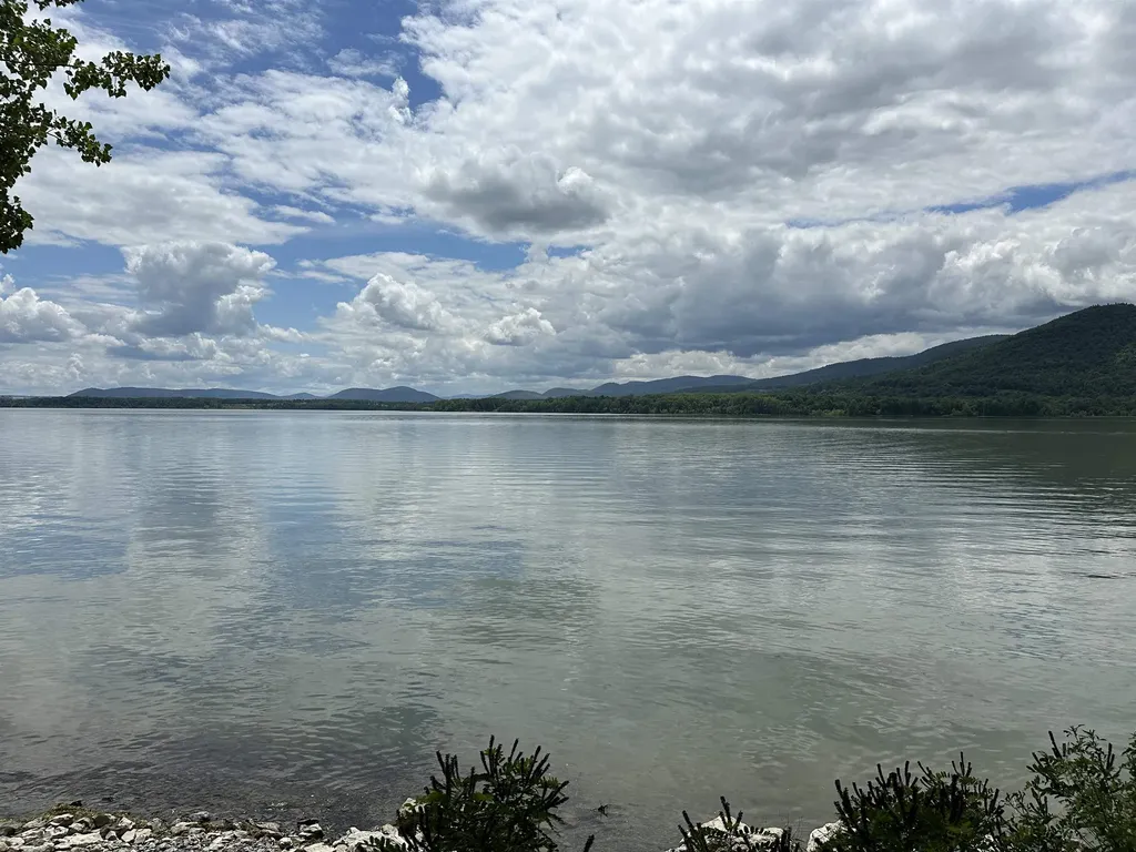 51 Island Drive Bridport VT 05734