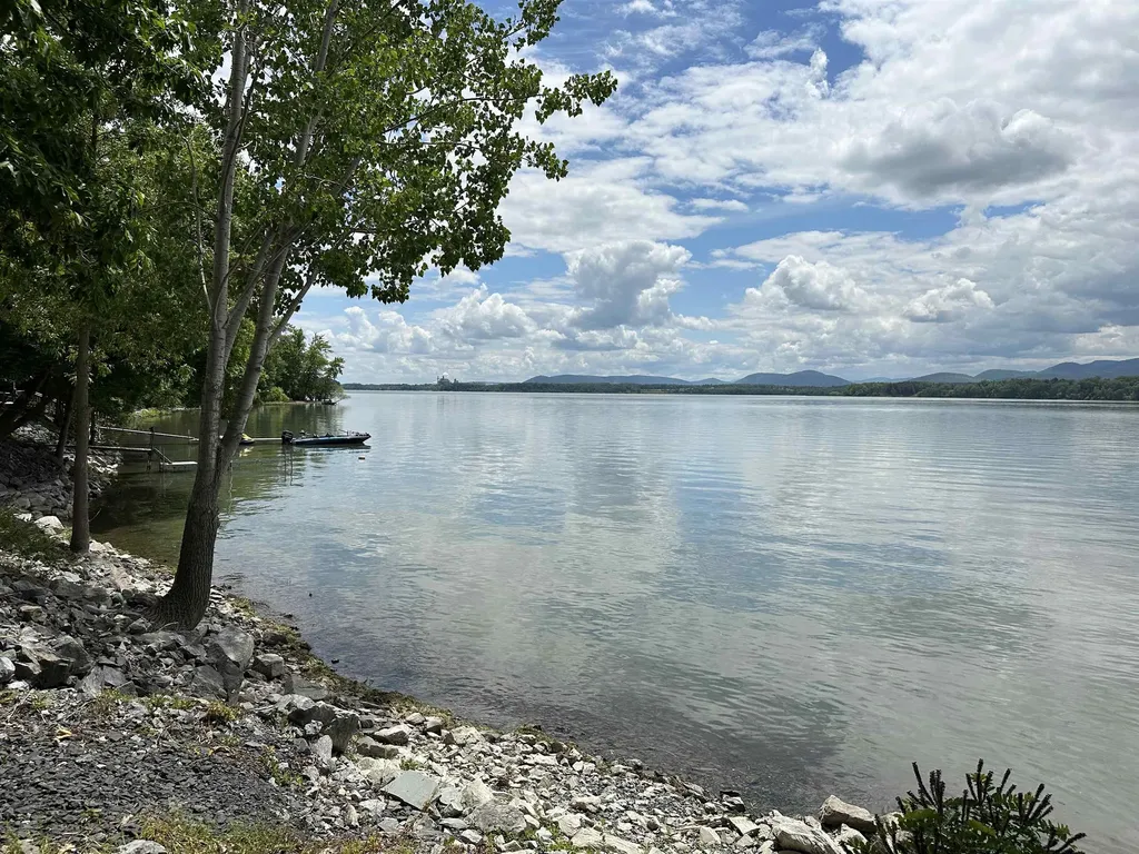 51 Island Drive Bridport VT 05734