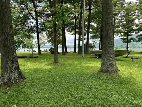 51 Island Drive Bridport VT 05734