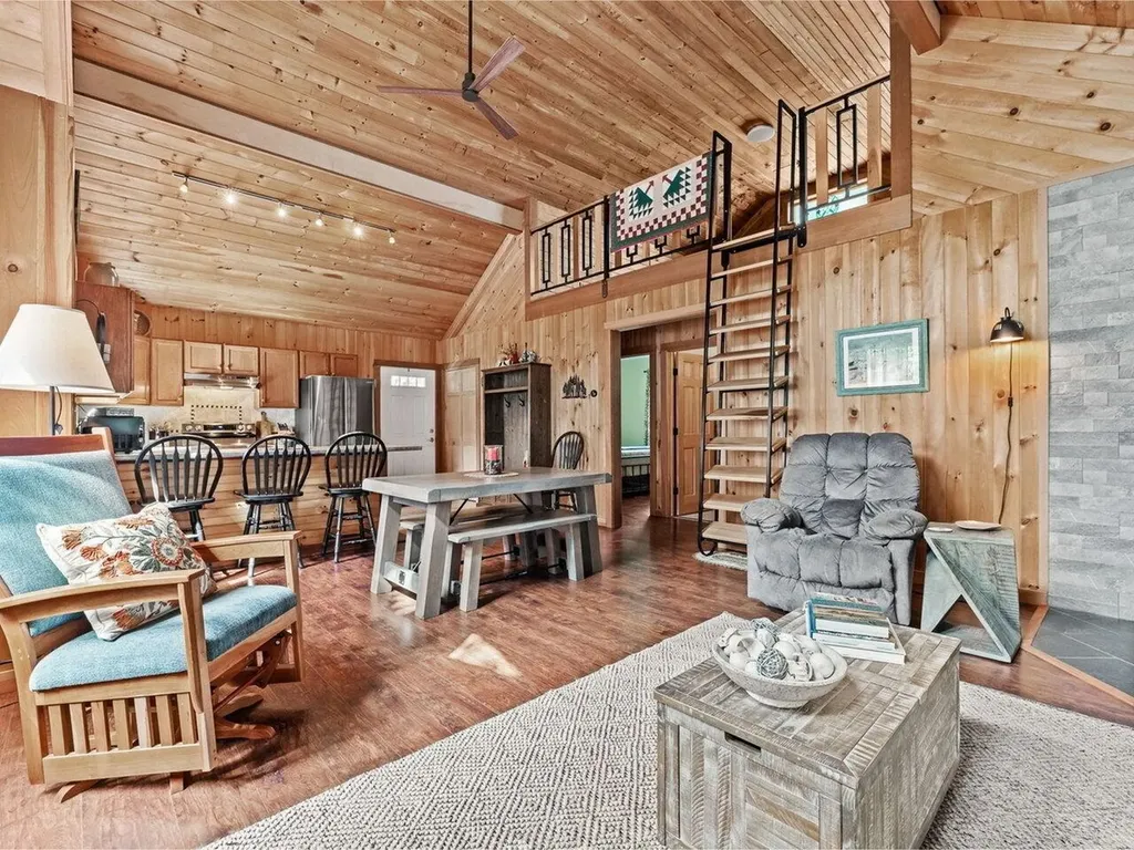 512 Delong Lane Shoreham VT 05770