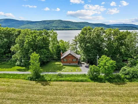 512 Delong Lane Shoreham VT 05770