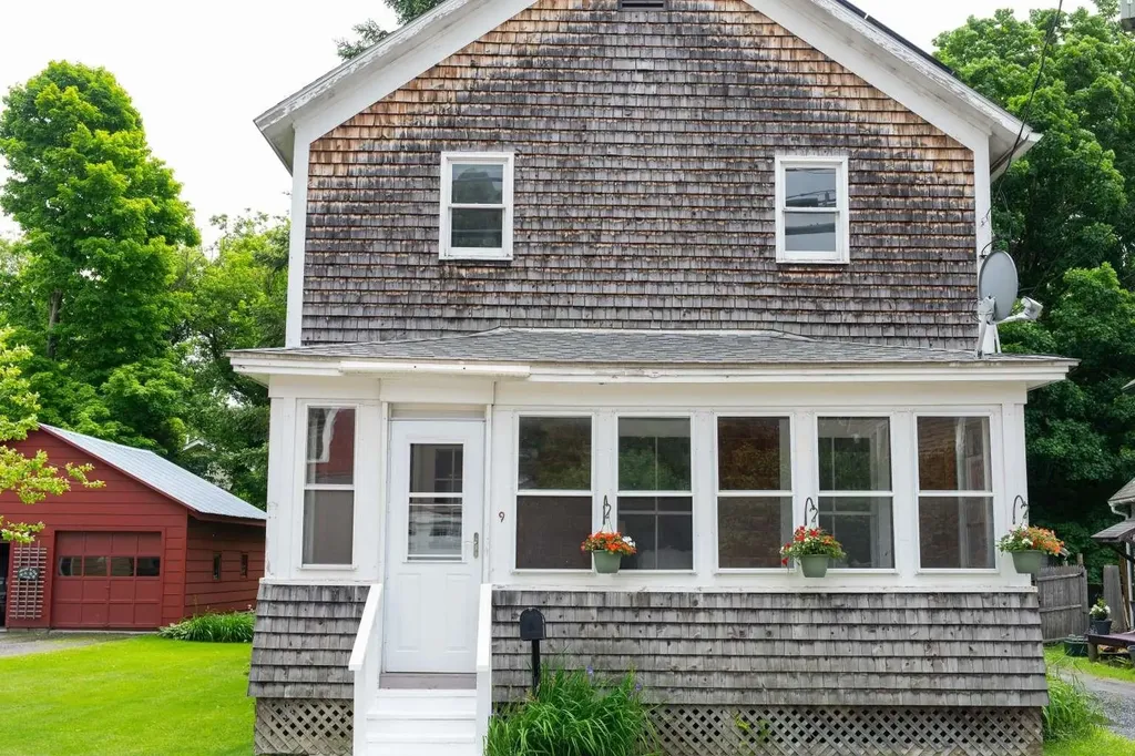 9 Batchelder Street Waterbury VT 05676