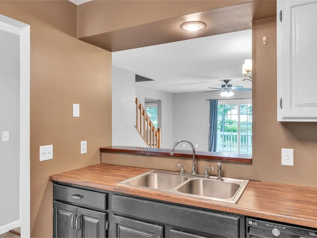3 Perkins Drive Essex Junction VT 05452