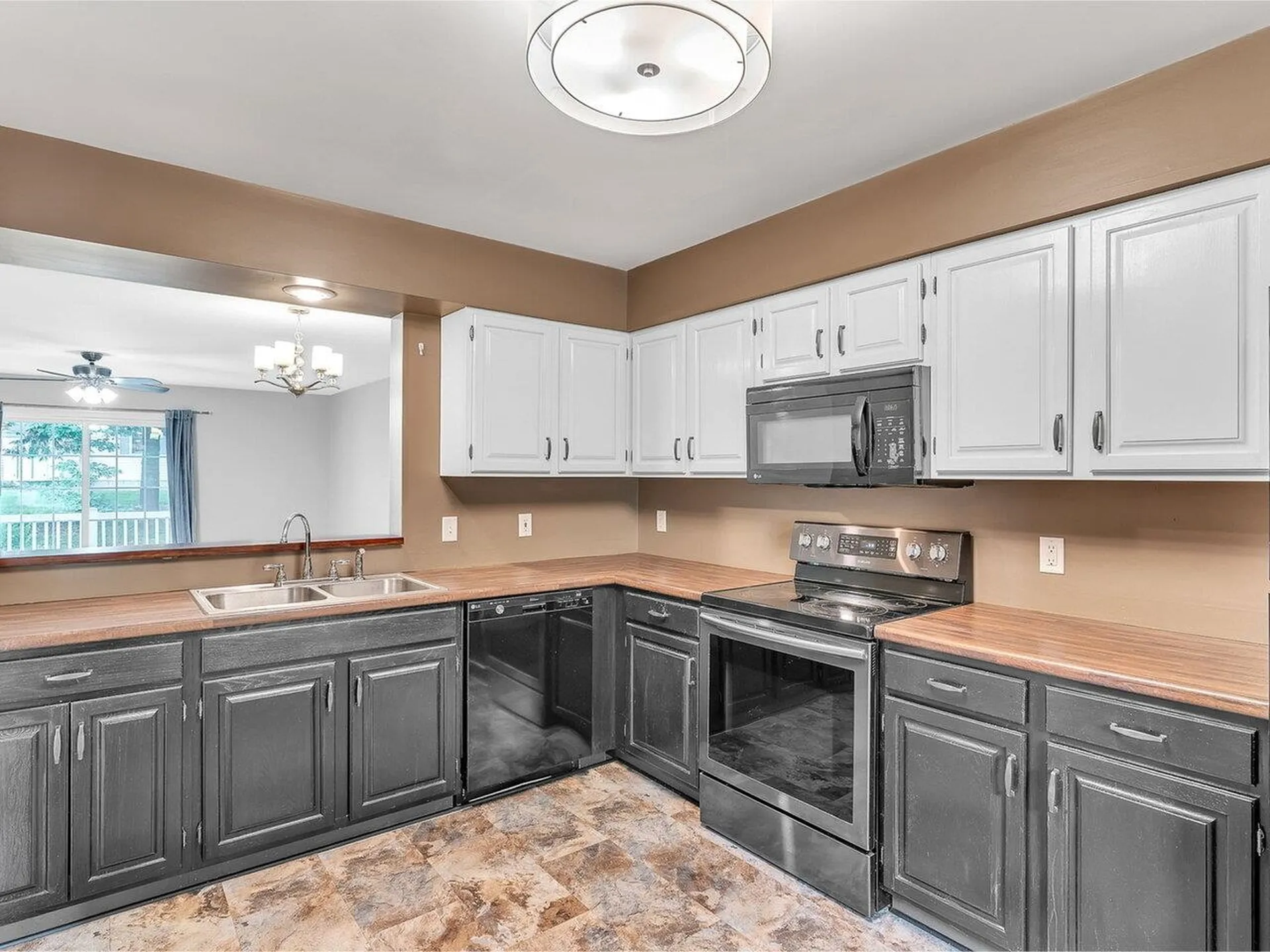 3 Perkins Drive Essex Junction VT 05452