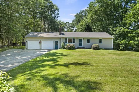 74 Exeter Road South Hampton NH 03827