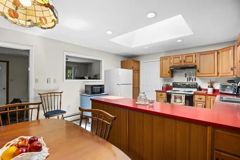 74 Exeter Road South Hampton NH 03827