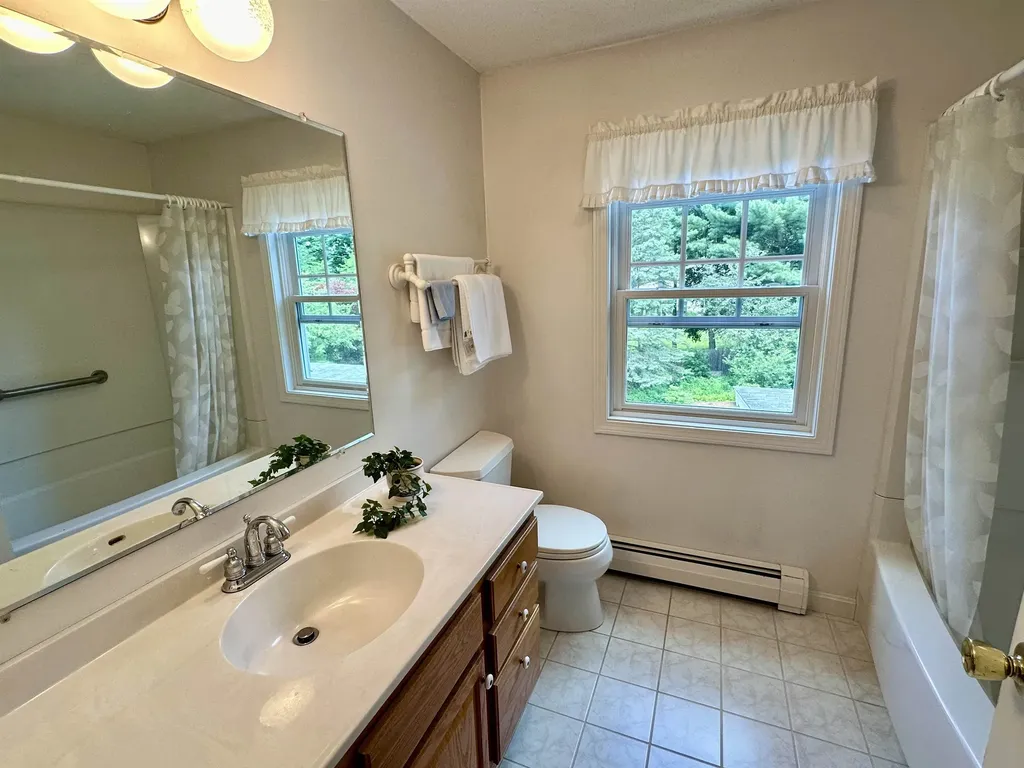 5 Baycrest Drive South Burlington VT 05403