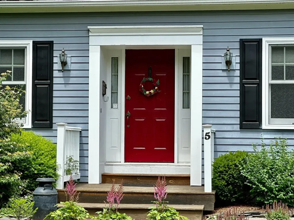 5 Baycrest Drive South Burlington VT 05403