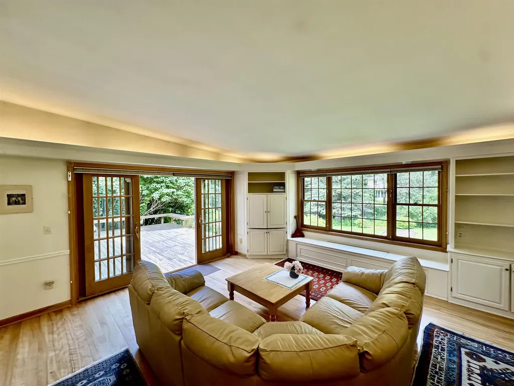 5 Baycrest Drive South Burlington VT 05403