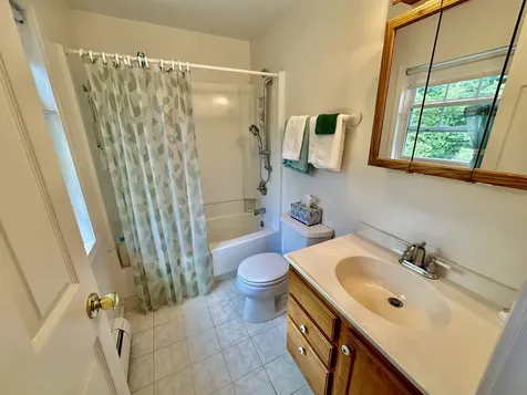 5 Baycrest Drive South Burlington VT 05403
