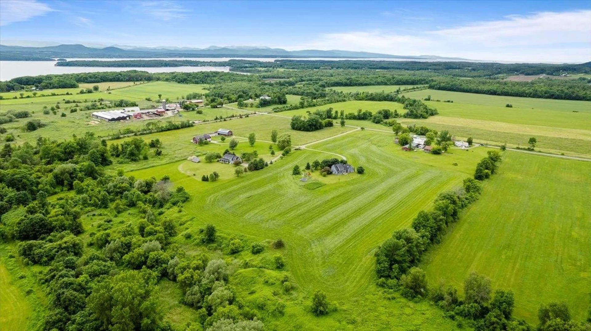 99 Mountain View Road Ferrisburgh VT 05473