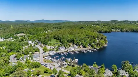 45 Main Street Sunapee NH 03782