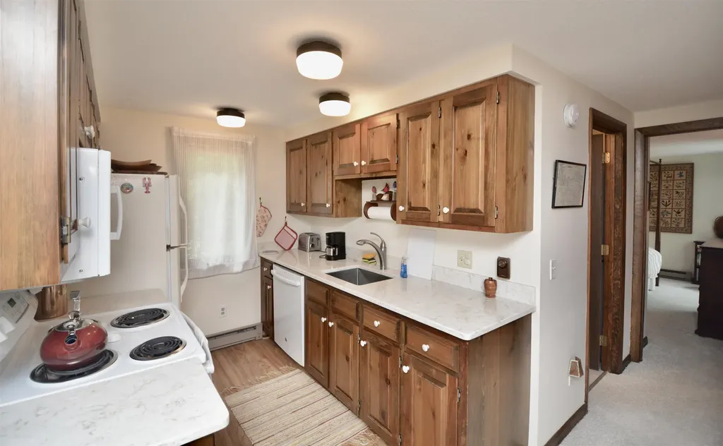 32 Pleasant Drive Grantham NH 03753