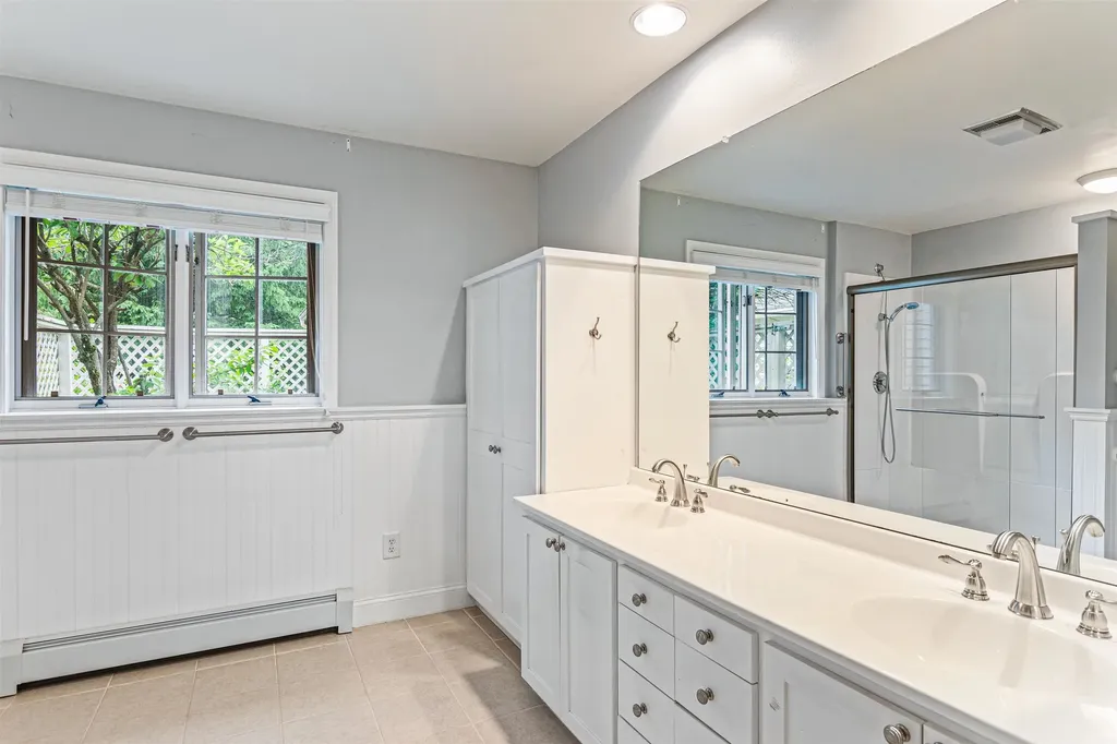 141 Covington Lane Shelburne VT 05482