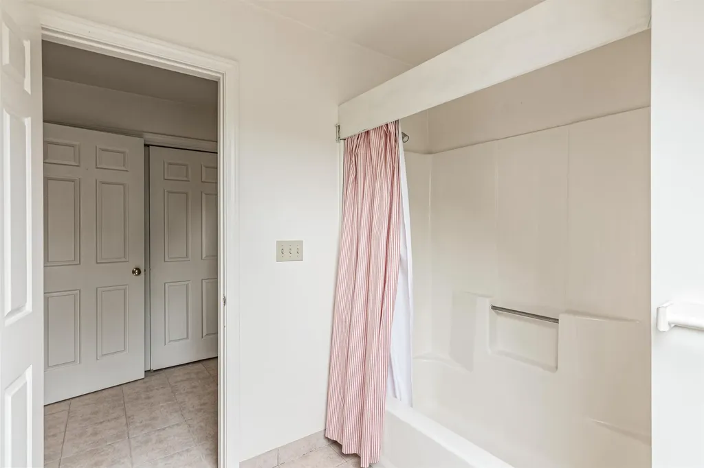 141 Covington Lane Shelburne VT 05482