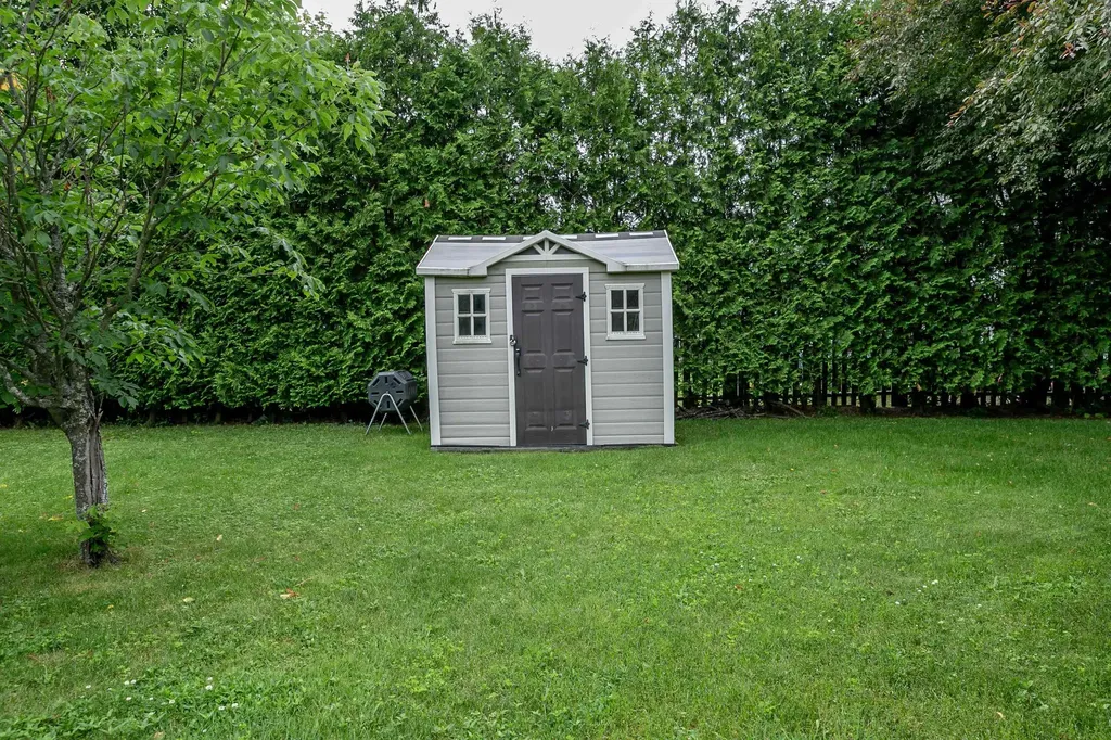 23 Floral Street South Burlington VT 05403