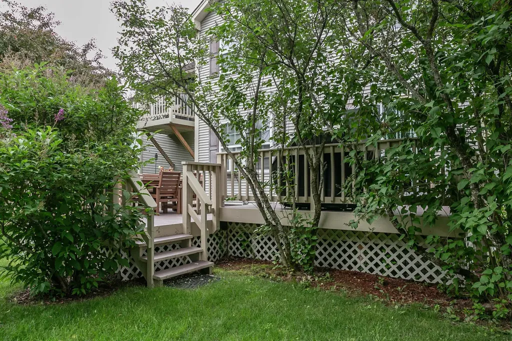 23 Floral Street South Burlington VT 05403