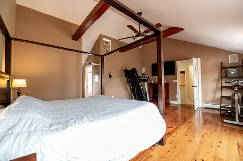 23 Floral Street South Burlington VT 05403