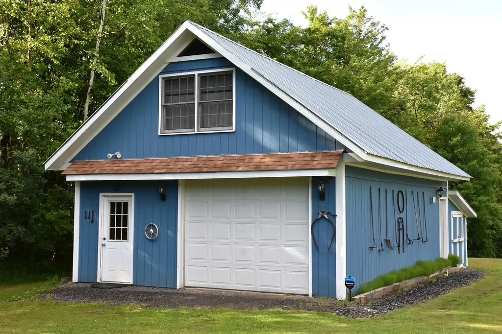 223 Pleasant Avenue Marshfield VT 05658
