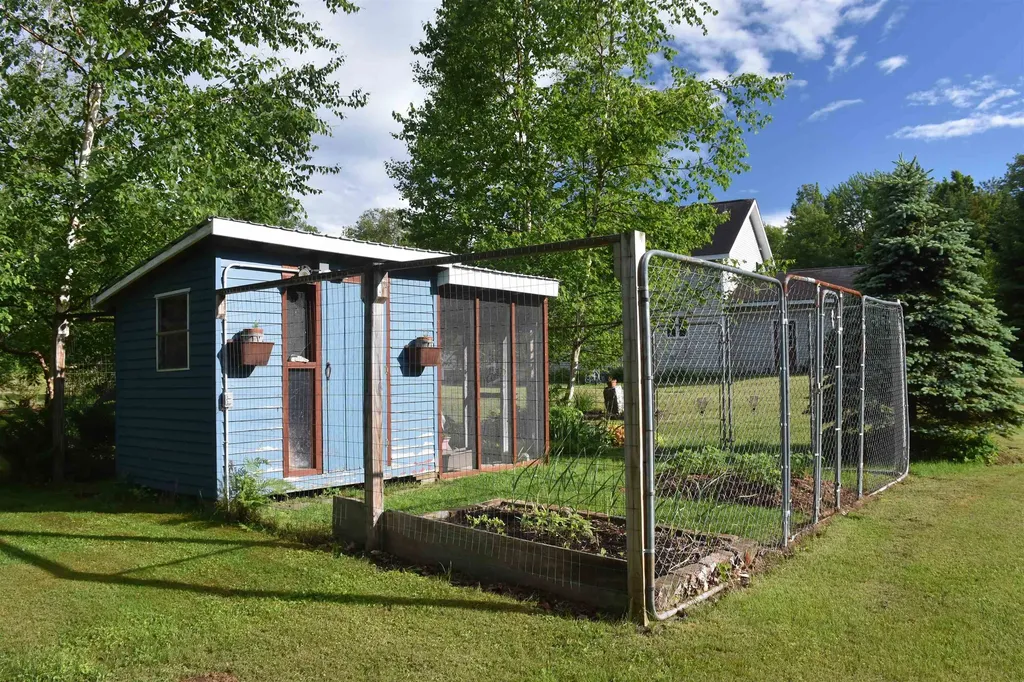 223 Pleasant Avenue Marshfield VT 05658