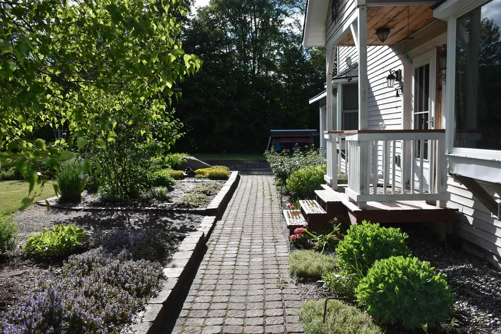 223 Pleasant Avenue Marshfield VT 05658