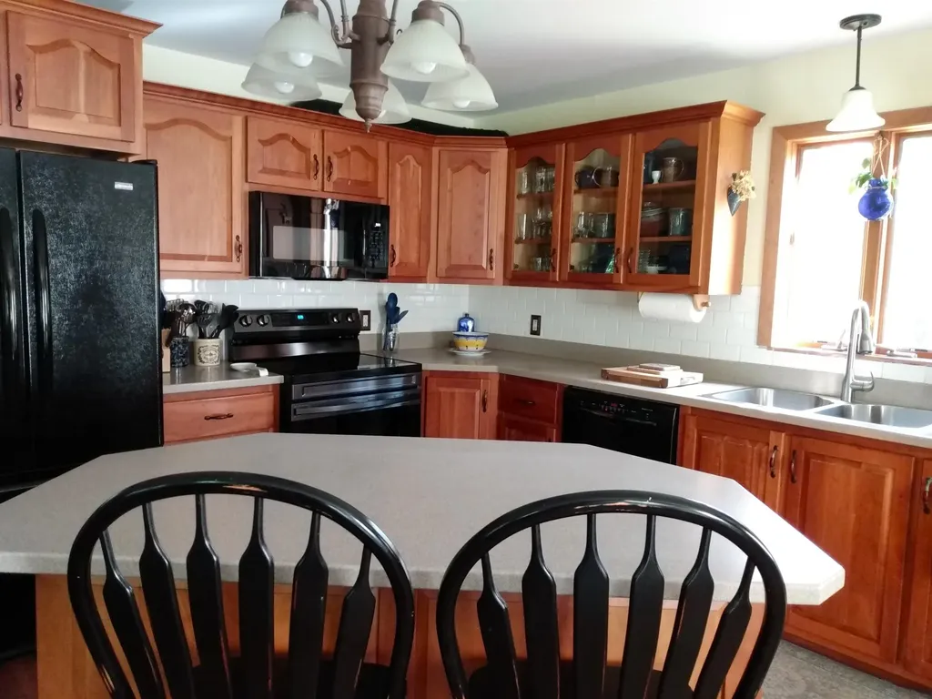 223 Pleasant Avenue Marshfield VT 05658