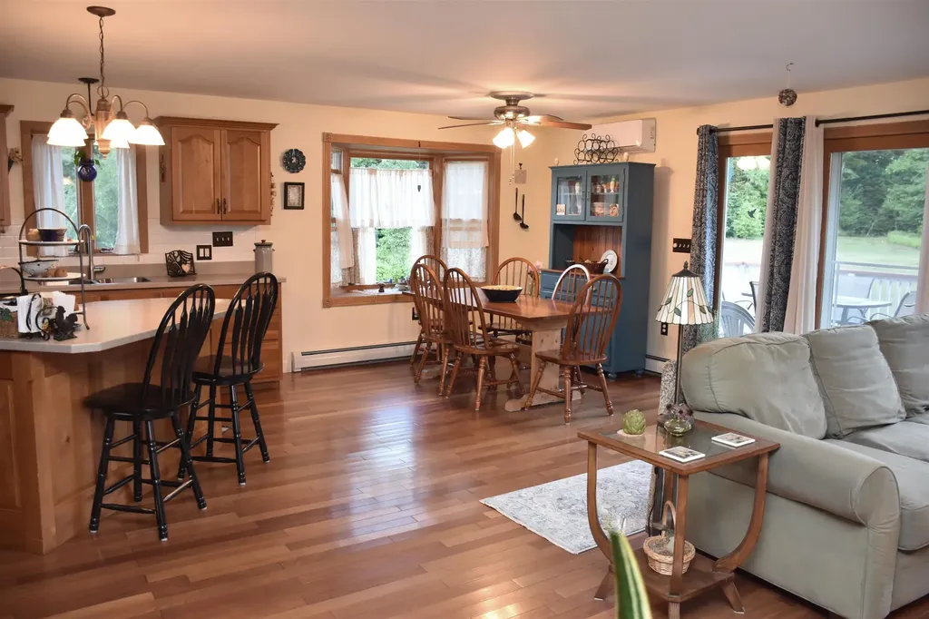 223 Pleasant Avenue Marshfield VT 05658
