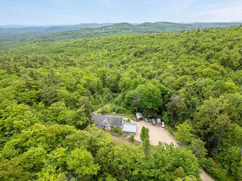 35 Indian Ridge Road Ossipee NH 03814