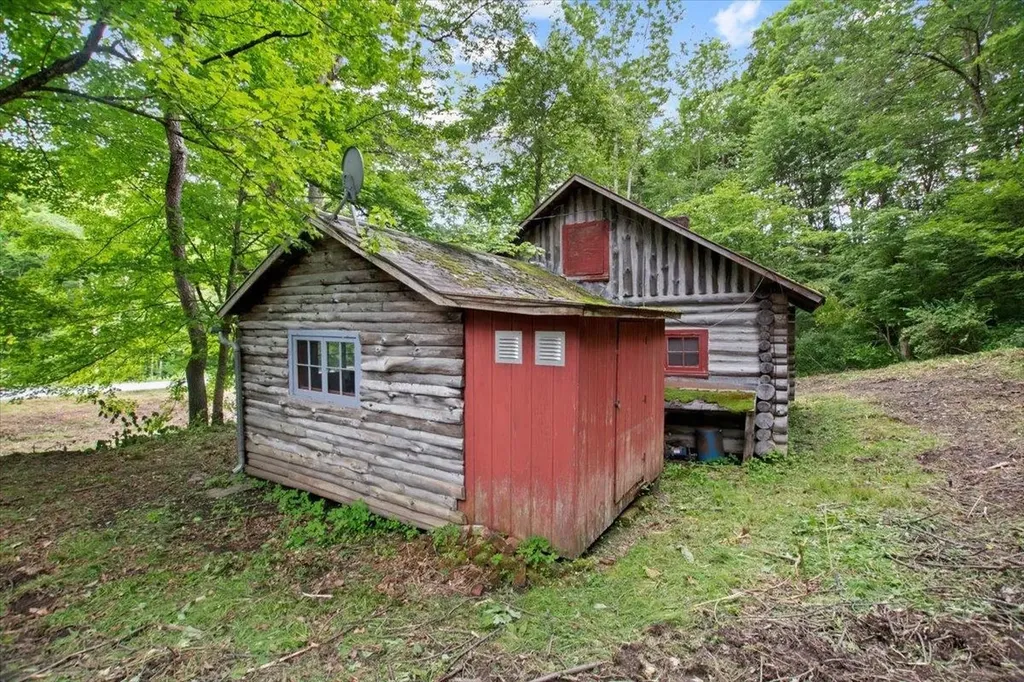 4355 Sandgate Road Sandgate VT 05250