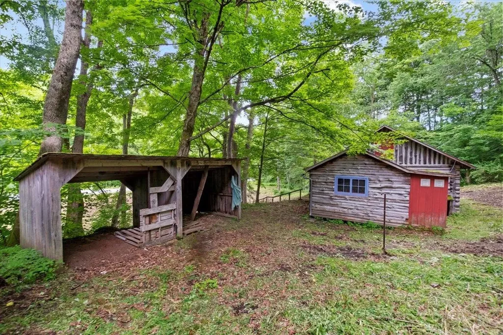 4355 Sandgate Road Sandgate VT 05250