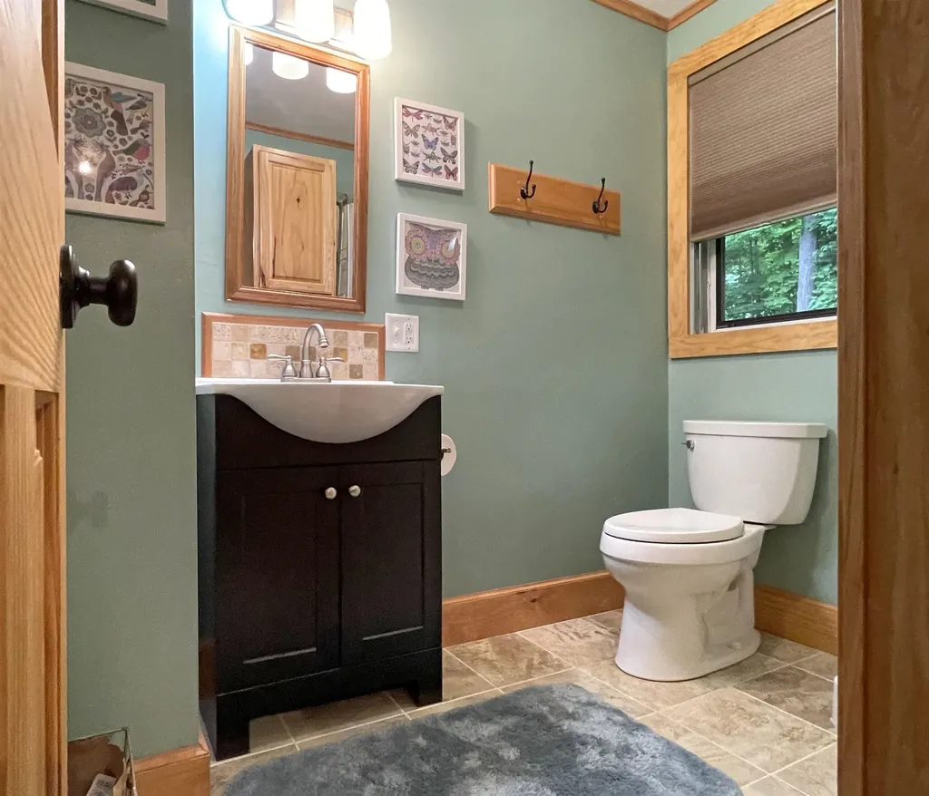 28 South Shore Road Monkton VT 05469