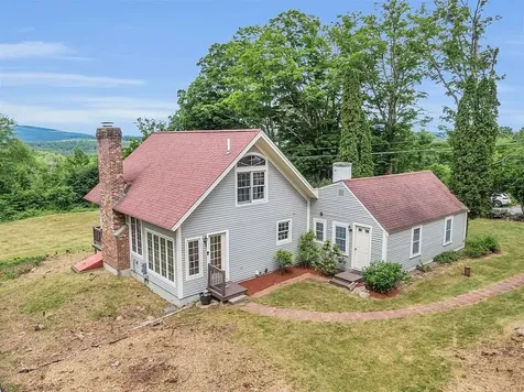 68 Hooper Hill Road New Boston NH 03070