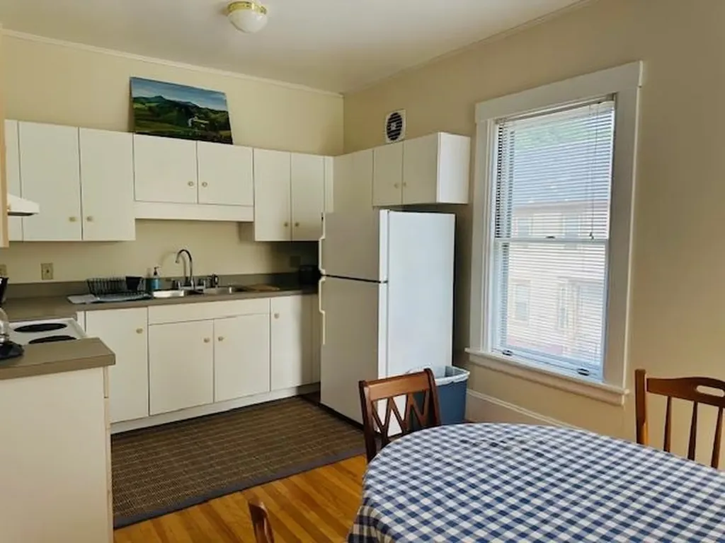 40 Oak Street Brattleboro VT 05301